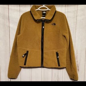 The North Face Dunraven Sherpa Crop Jacket